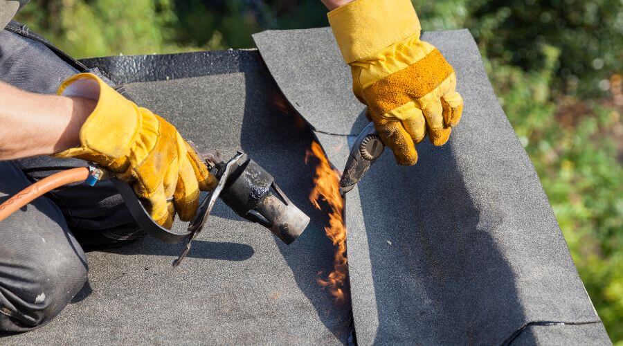 Professional metal roof installation in Taylor, MI